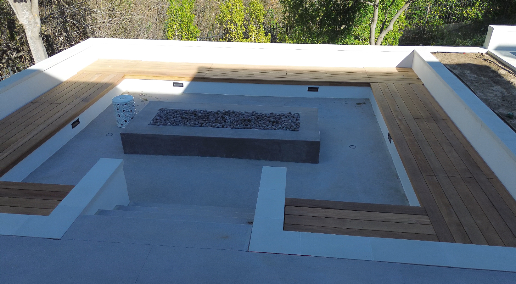 E4EF8B0F-43F1-4516-846A-77A3D3025FD8